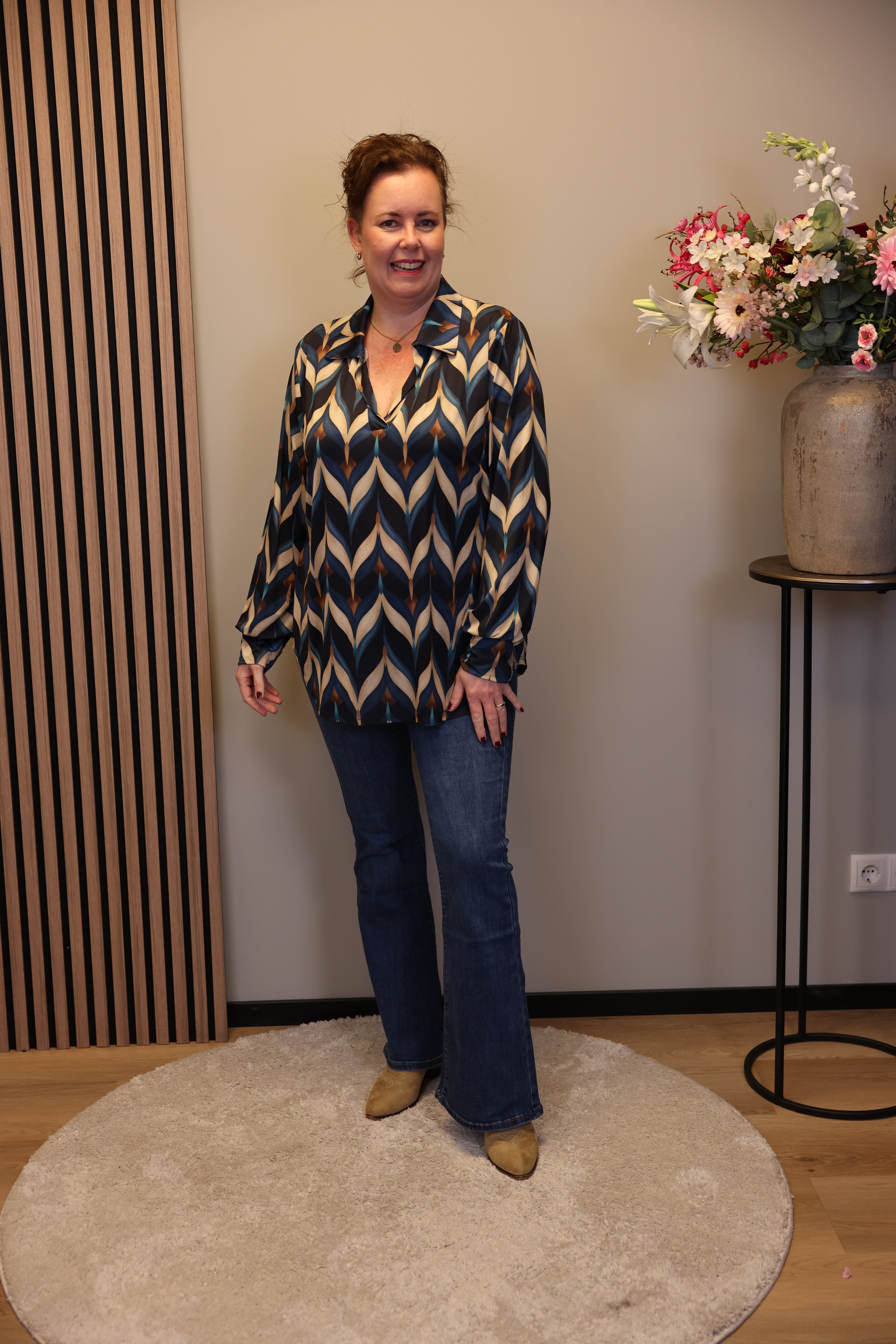 Verona | Bluse mit Kragen blau 48 bis 52