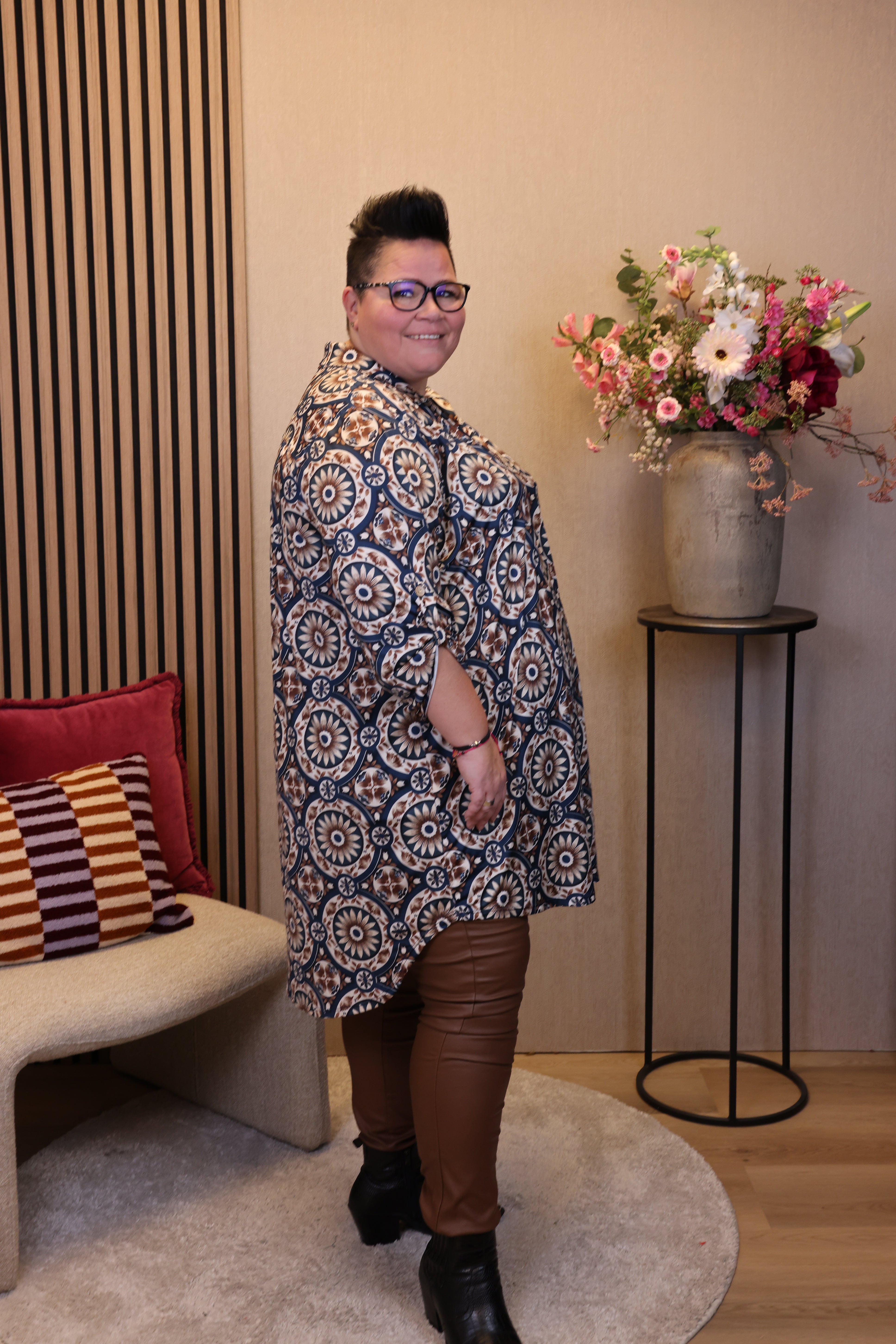 Dora | Bluse schwarz Langarm 52 bis 58