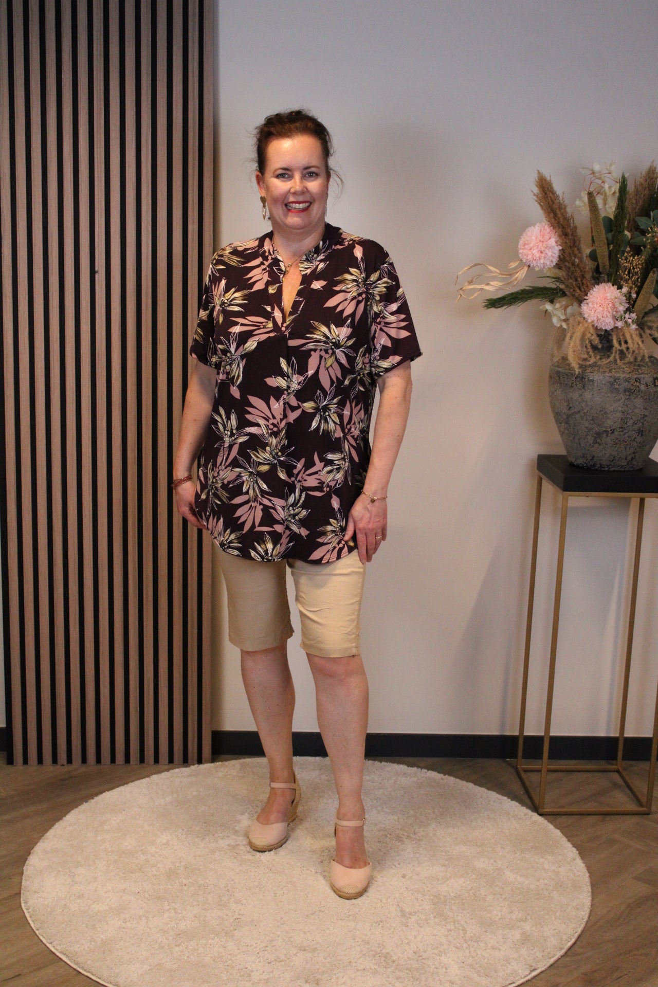 Indy | Kurze beige Hose 38 bis 48