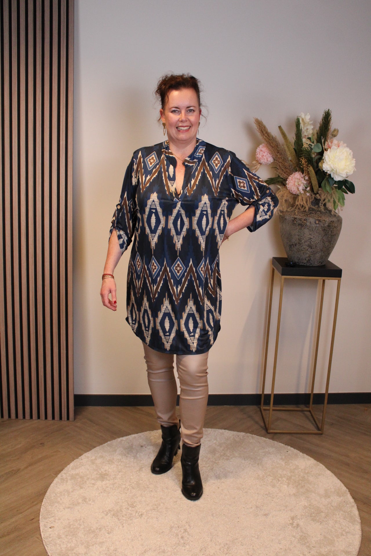 Lana | Blaue Bluse mit Kragen 38 bis 48