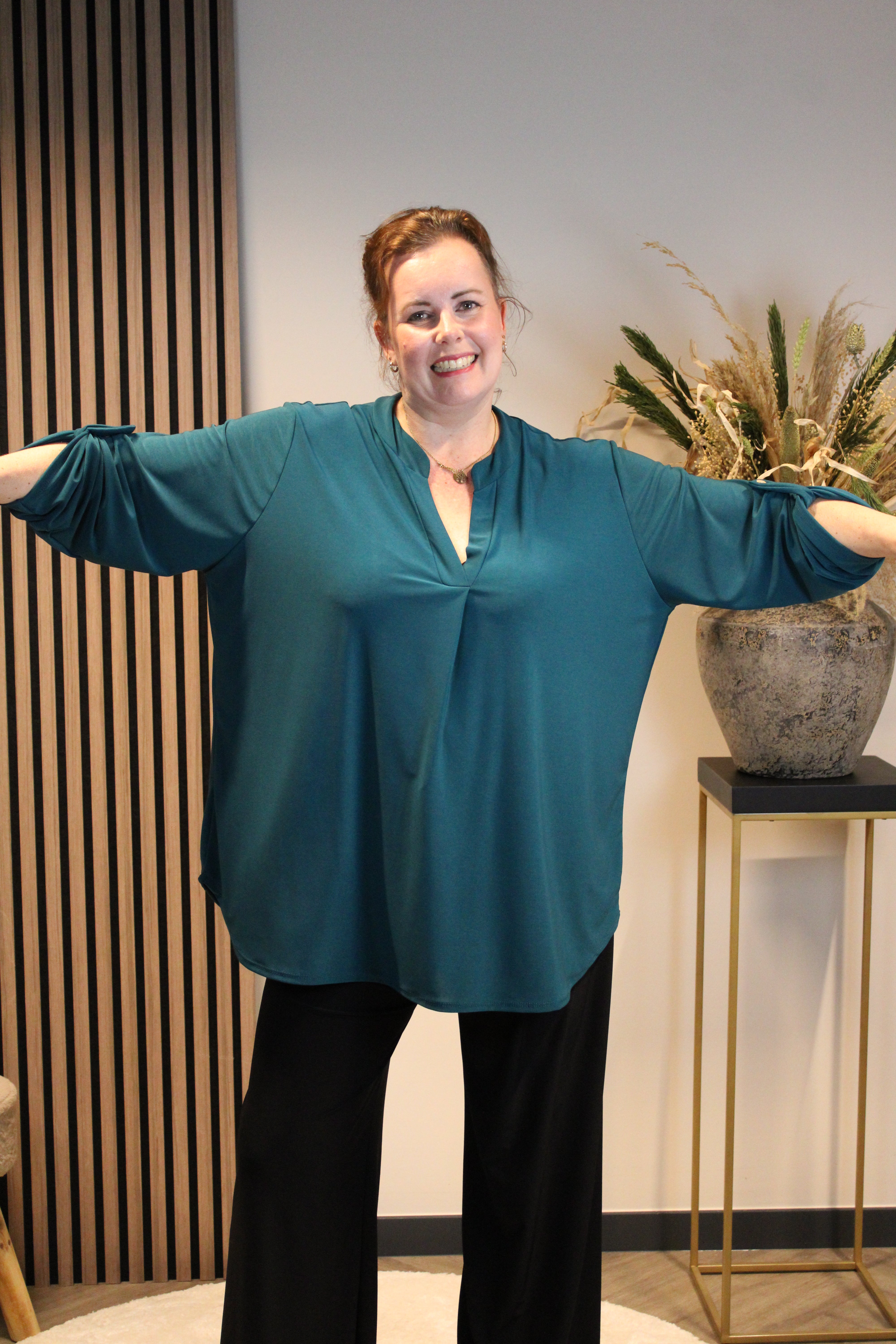 Mara turquoise grote maat | Blouse