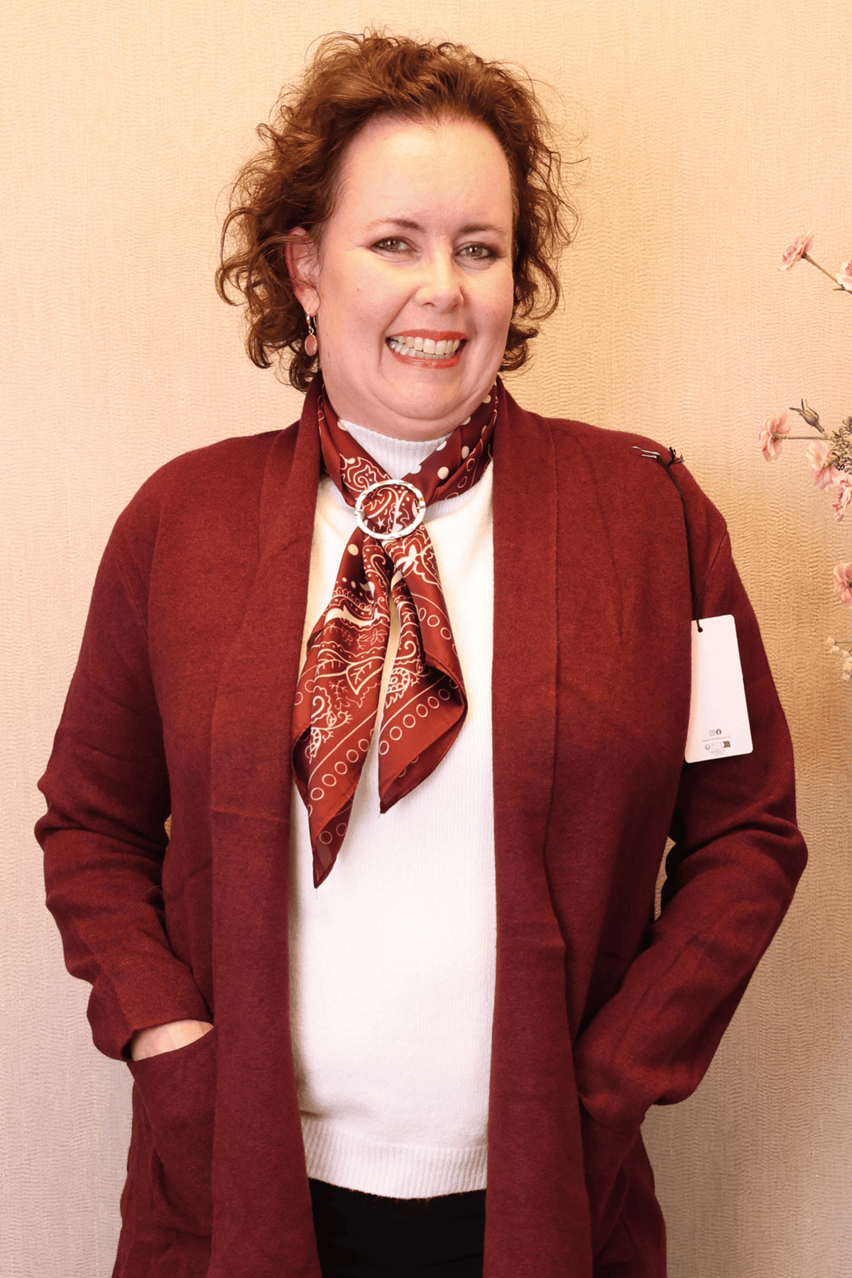 Romy | Sjaal rood/wit