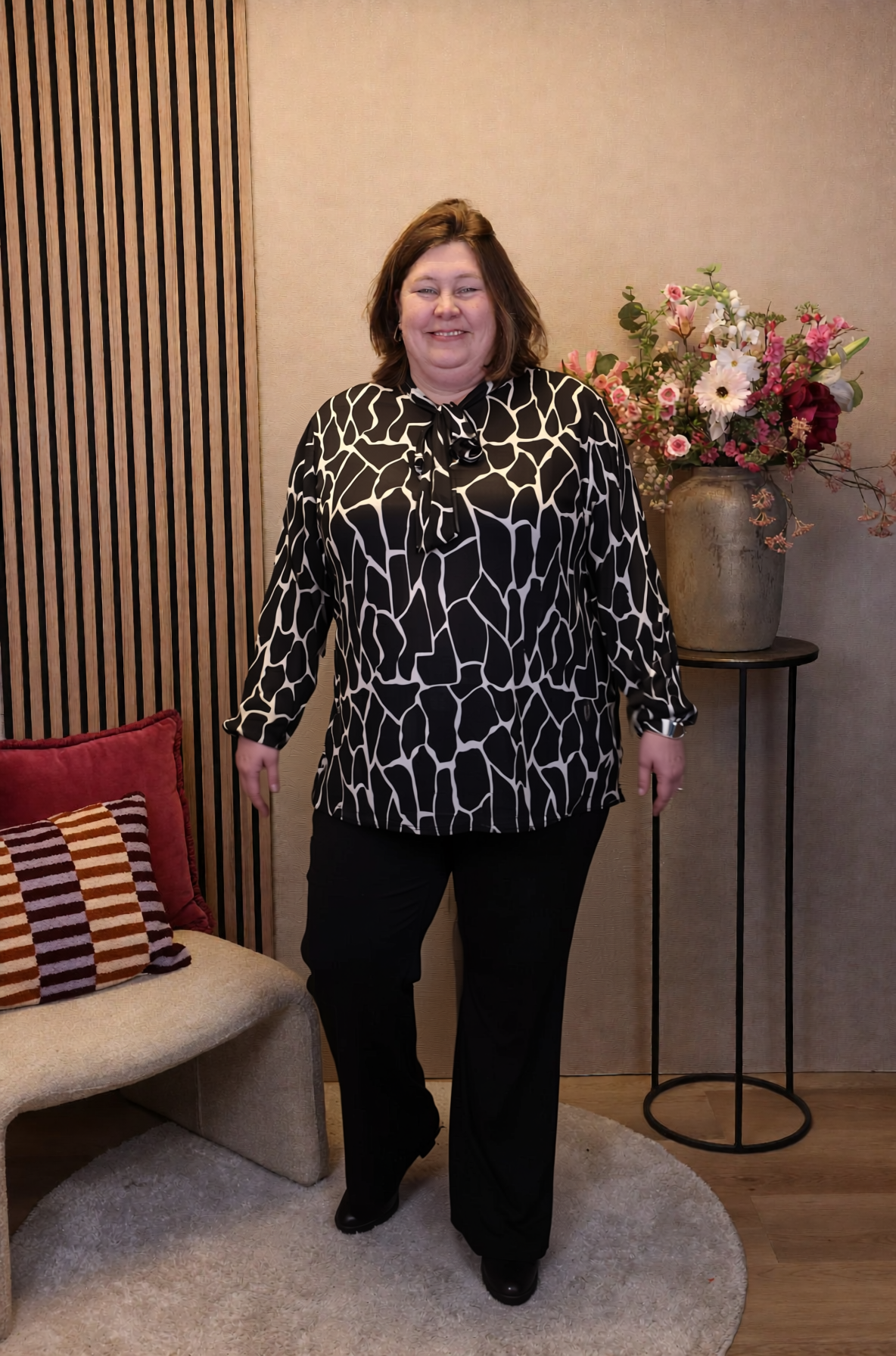 Dora | Bluse schwarz Langarm 52 bis 58