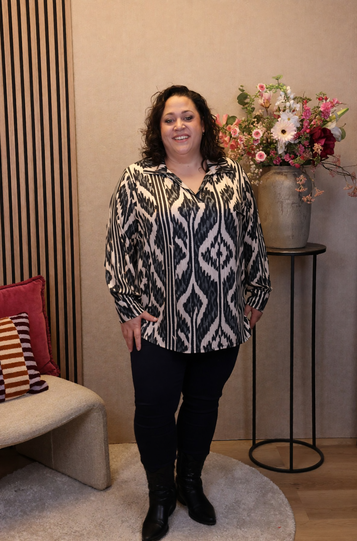 Dora | Bluse schwarz Langarm 52 bis 58